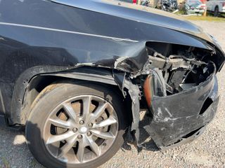 2014 Jeep Cherokee Limited - Primary Damage Left Image